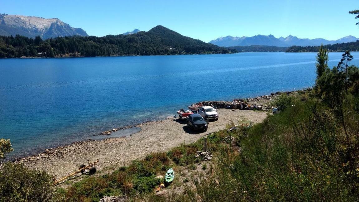 Casa De Campo Con Costa De Lago Casa de hóspedes San Carlos de Bariloche Exterior foto